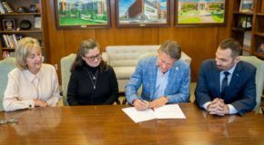 University of Tennessee to offer employees paid leave